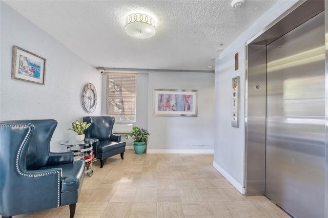 3751 Environ Boulevard 243, Lauderhill, FL 33319