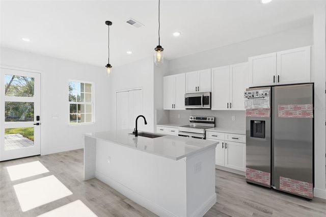 3699 SW 169TH PLACE, Ocala, FL 34473