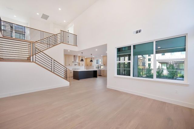 8468 Sun View Cir, Granite Bay, CA 95746