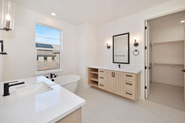 8468 Sun View Cir, Granite Bay, CA 95746
