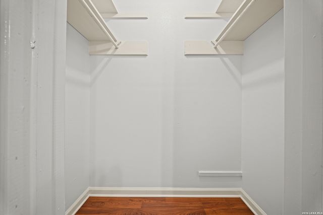 7246 HICKORY GROVE DR, San Antonio, TX 78227