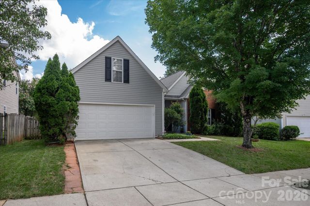 9407 Thatcher Hall Court, Charlotte, NC 28277