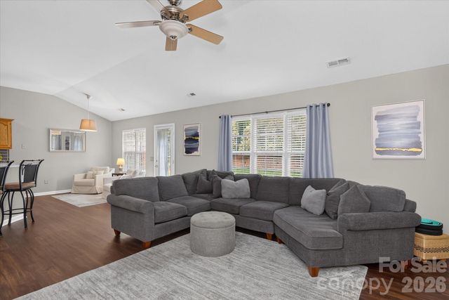 9407 Thatcher Hall Court, Charlotte, NC 28277