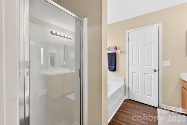 9407 Thatcher Hall Court, Charlotte, NC 28277