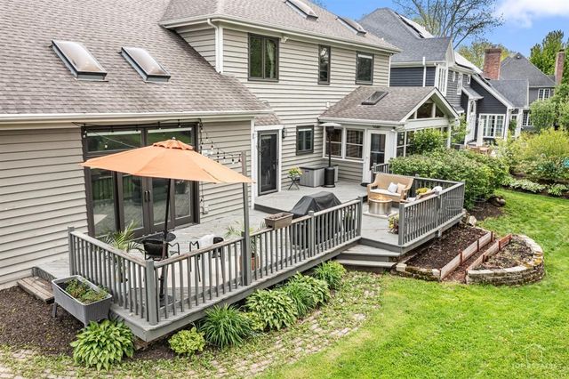 1309 Hawkins Court, St. Charles, IL 60174