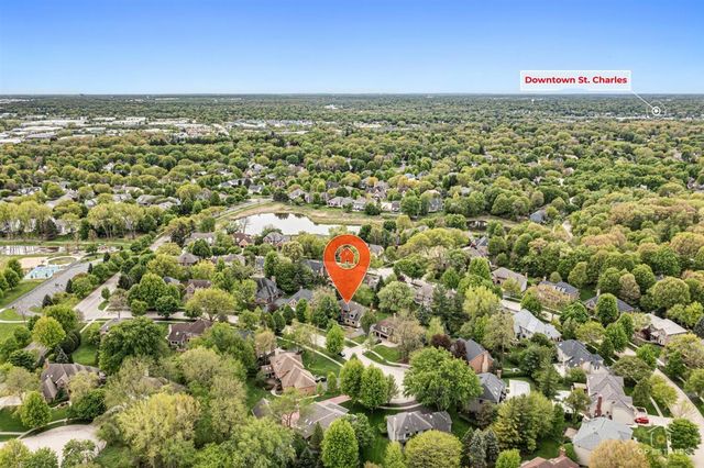 1309 Hawkins Court, St. Charles, IL 60174