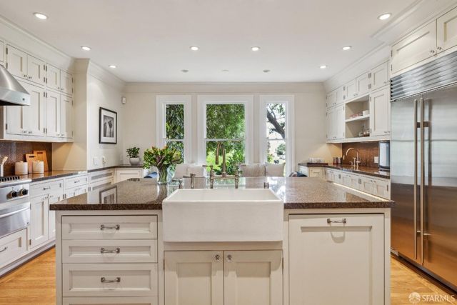 1925 Gough Street 22, San Francisco, CA 94109