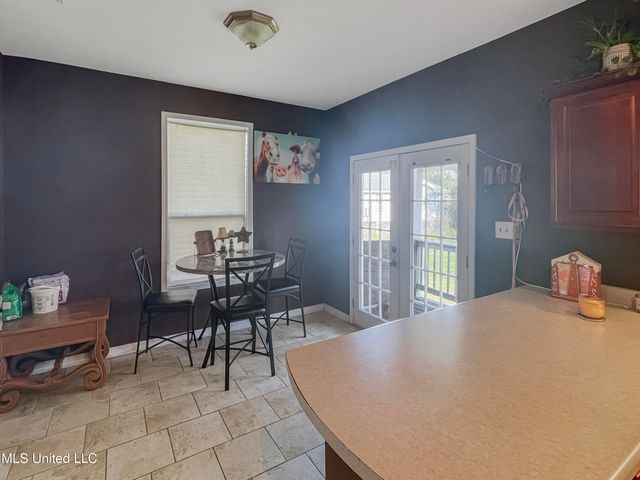 316 Santini Street, Biloxi, MS 39530