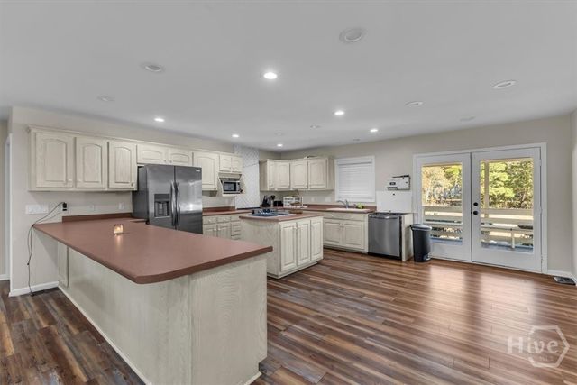 300 Rice Hope Road, Port Wentworth, GA 31407