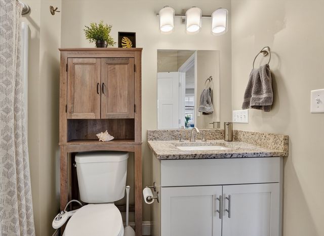 7 Gorham St 57, Chelmsford, MA 01824