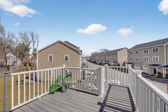 7 Gorham St 57, Chelmsford, MA 01824