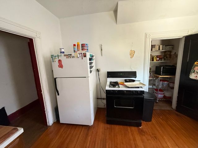 320 E 8th, Michigan City, IN 46360