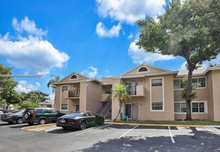 2361 NW 96th Ter 18A, Pembroke Pines, FL 33024