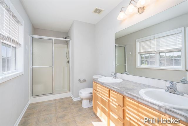 2125 Orchard Ridge Drive, Grand Rapids, MI 49534