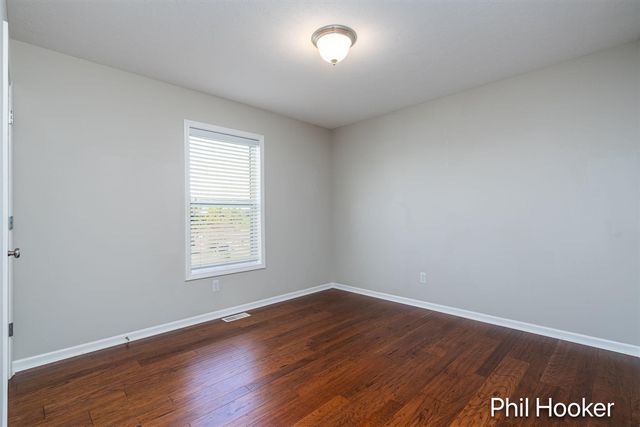 2125 Orchard Ridge Drive, Grand Rapids, MI 49534