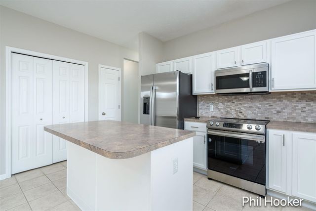 2125 Orchard Ridge Drive, Grand Rapids, MI 49534