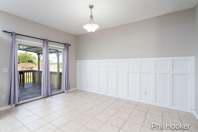 2125 Orchard Ridge Drive, Grand Rapids, MI 49534