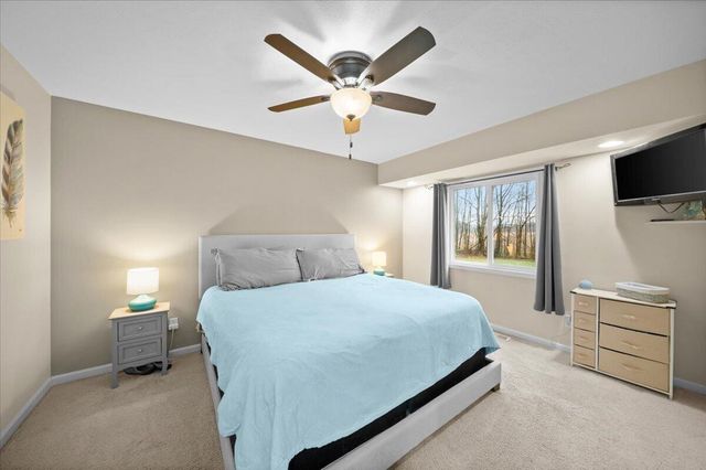 2194 Winston View Drive NE, Cedar Springs, MI 49319