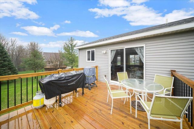 2194 Winston View Drive NE, Cedar Springs, MI 49319