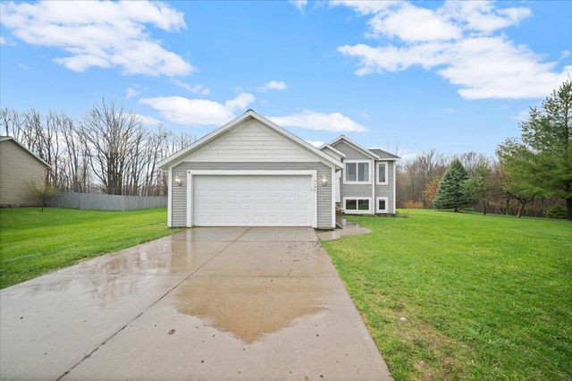 2194 Winston View Drive NE, Cedar Springs, MI 49319