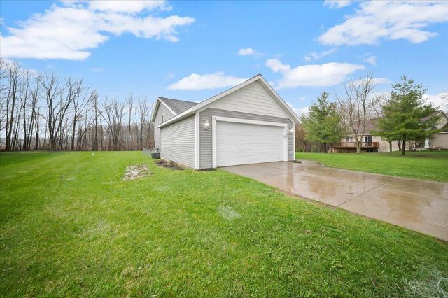 2194 Winston View Drive NE, Cedar Springs, MI 49319