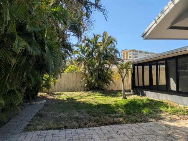4723 114TH STREET N, Madeira Beach, FL 33708