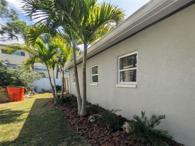 4723 114TH STREET N, Madeira Beach, FL 33708