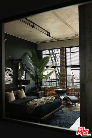 315 E 8th Street 1105, Los Angeles, CA 90014