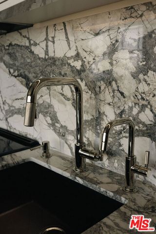 315 E 8th Street 1105, Los Angeles, CA 90014