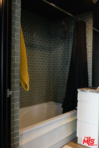 315 E 8th Street 1105, Los Angeles, CA 90014