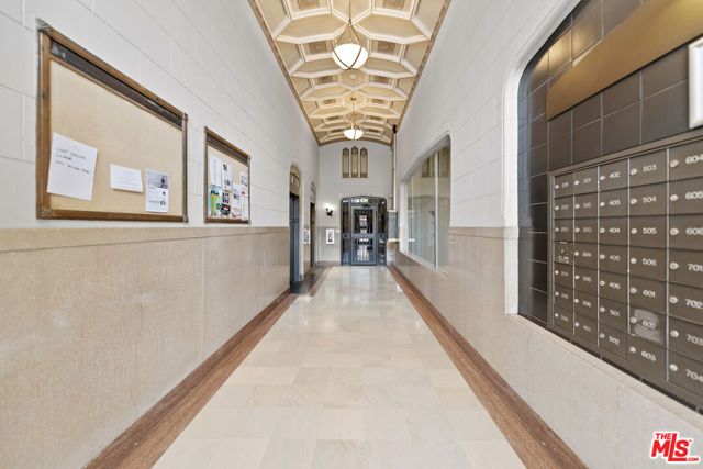 315 E 8th Street 1105, Los Angeles, CA 90014