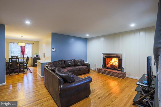 416 NOTTINGHAM RD, Baltimore, MD 21229