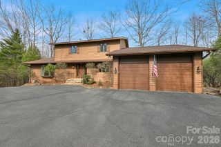 400 Middle Connestee Trail L070/U08, Brevard, NC 28712