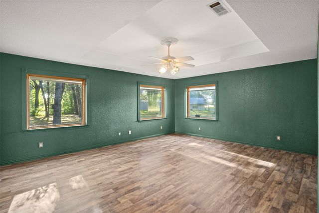 8412 County Road 4084, Scurry, TX 75158