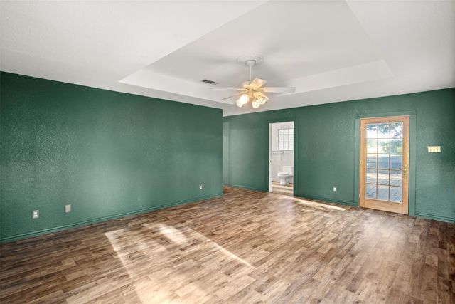 8412 County Road 4084, Scurry, TX 75158