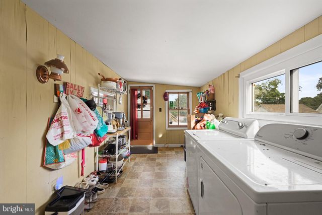 106 E ELM ST, Wenonah, NJ 08090