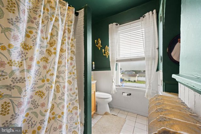 106 E ELM ST, Wenonah, NJ 08090