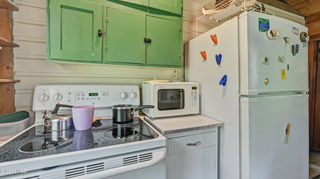 212 S Shore Rd W Caroga, Caroga, NY 12032