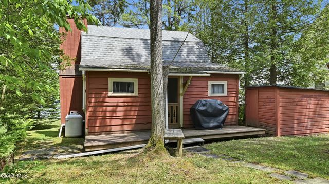 212 S Shore Rd W Caroga, Caroga, NY 12032