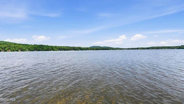 212 S Shore Rd W Caroga, Caroga, NY 12032