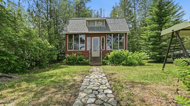 212 S Shore Rd W Caroga, Caroga, NY 12032
