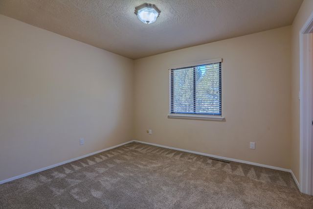 906 Tramway Lane NE, Albuquerque, NM 87122