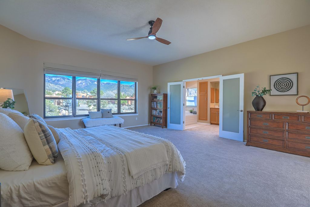 Image 49 of property listing at 906 Tramway Lane NE, Albuquerque, NM 87122