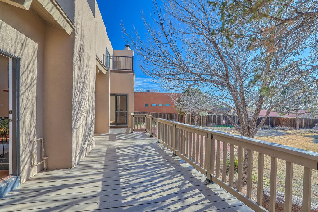 Image 58 of property listing at 906 Tramway Lane NE, Albuquerque, NM 87122