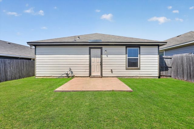 1812 Wickham Drive, Burleson, TX 76028