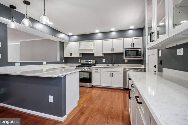 46835 TRUMPET CIR, Sterling, VA 20164