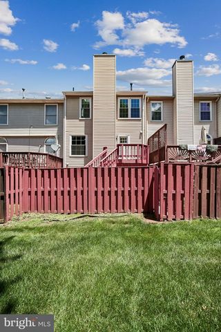 46835 TRUMPET CIR, Sterling, VA 20164