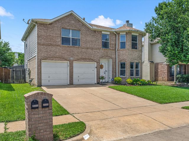 8513 Horse Whisper Lane, Fort Worth, TX 76131