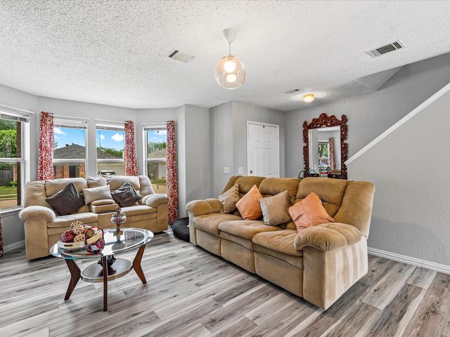 8513 Horse Whisper Lane, Fort Worth, TX 76131