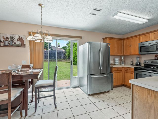 8513 Horse Whisper Lane, Fort Worth, TX 76131